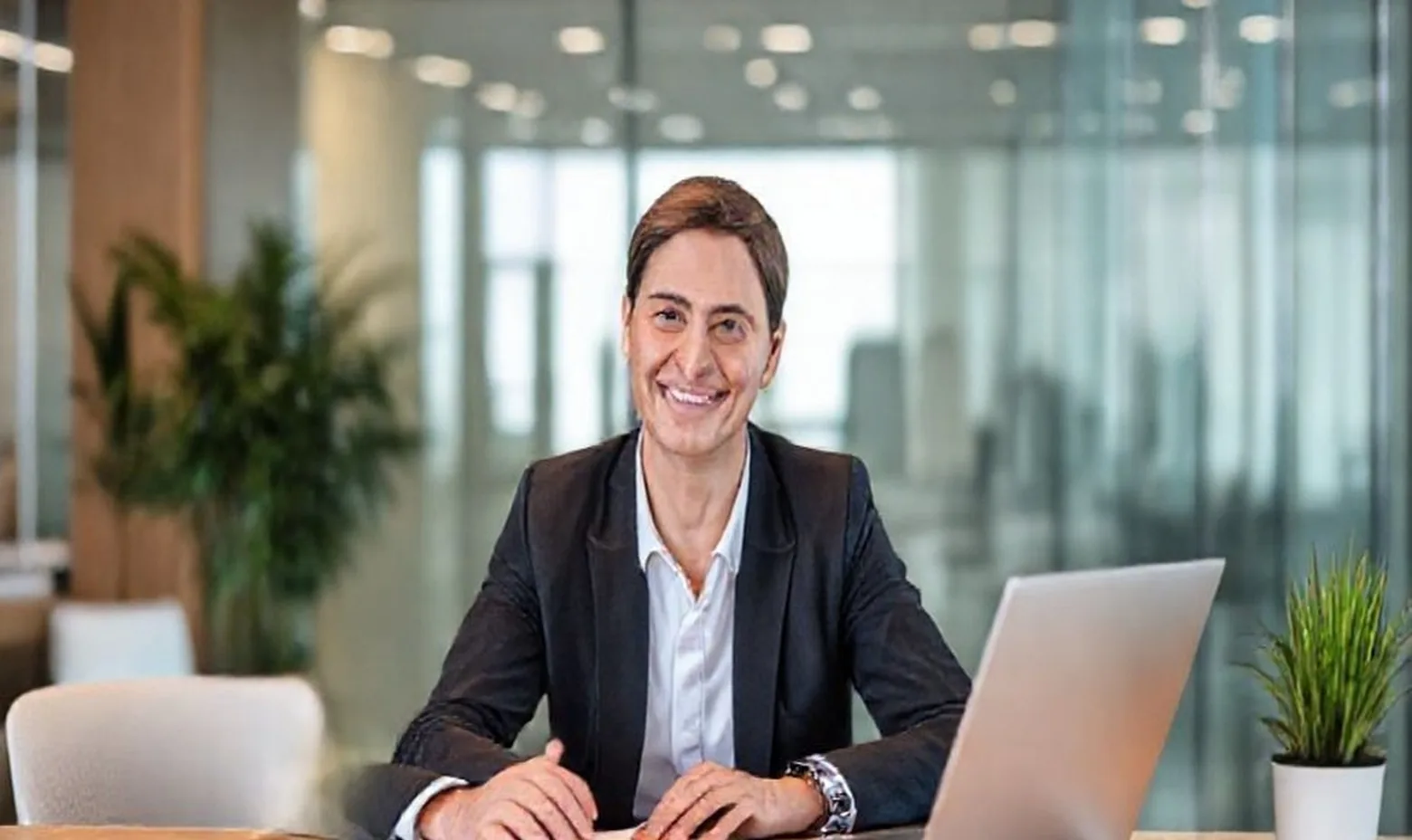 C-level recruitment professional